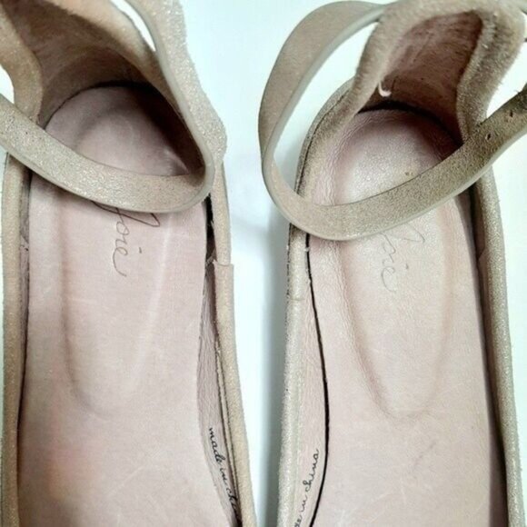 JOIE Temple Gold Metallic Pointed Toe Ankle Strap Flats Sz US 6 EUR 36 - Picture 6 of 13
